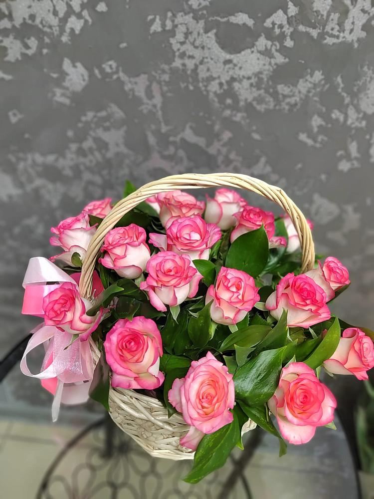 Цветочная композиция из Розы в корзине в Одоев