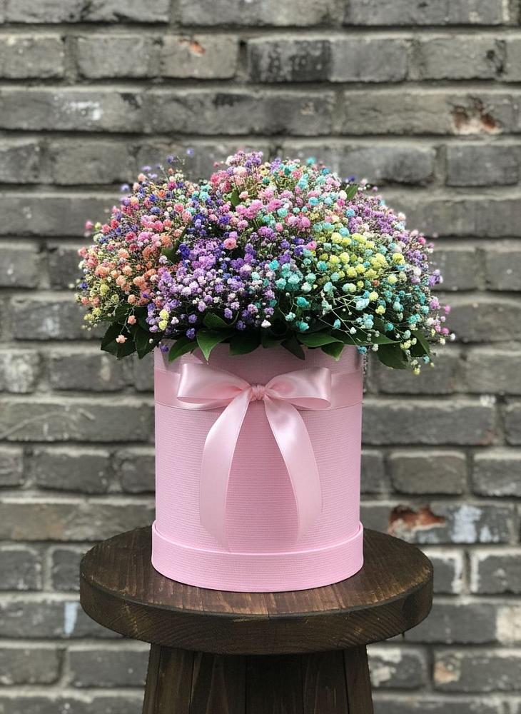Цветочная композиция из Гипсофила и Розы в шляпной коробке в Одоев