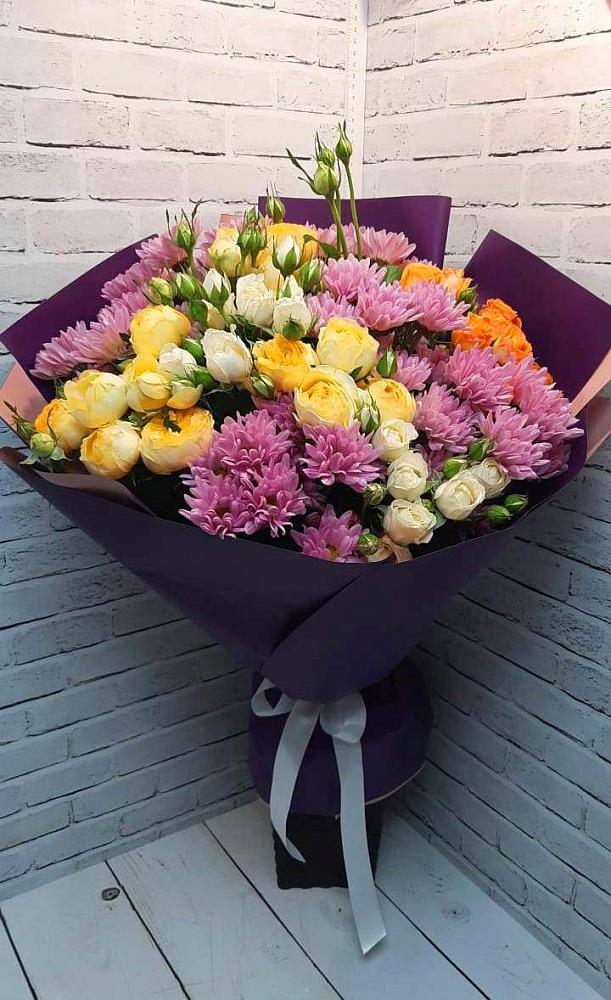 Букет цветов из: Хризантемы и Розы в Одоев