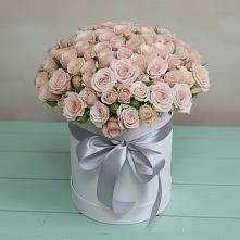 Цветочная композиция из Розы в шляпной коробке в Одоев