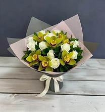 Букет цветов из:  Орхидеи и Розы в Одоев