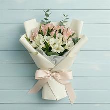 Букет цветов из:  Альстромерии в Одоев