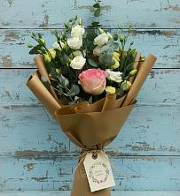 Букет цветов из:  Розы и Лизиантусы в Одоев