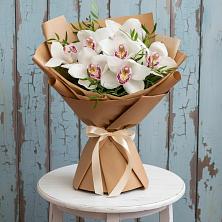 Букет цветов из:  Орхидеи и Розы в Одоев