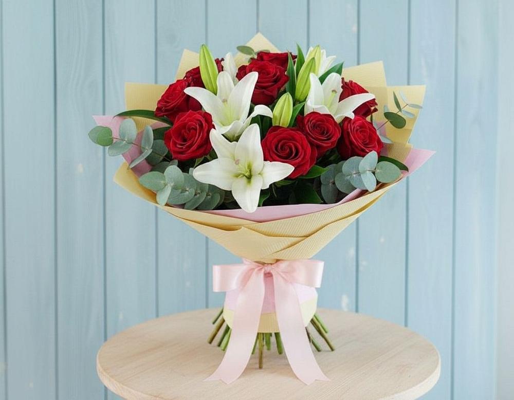 Букет цветов из: Лилии и Розы в Одоев
